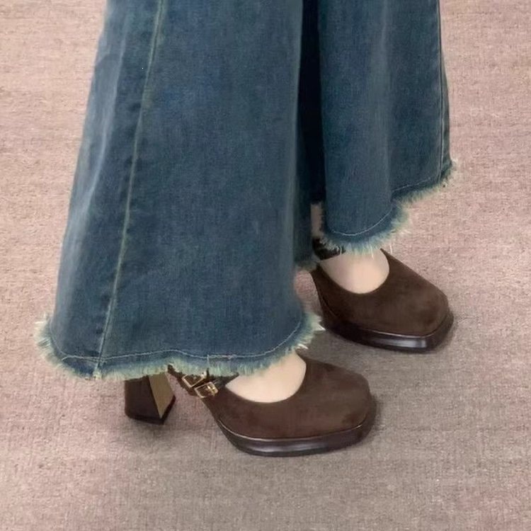 Vintage Thick High Women Mary  - Vintage Fashion Online review and price