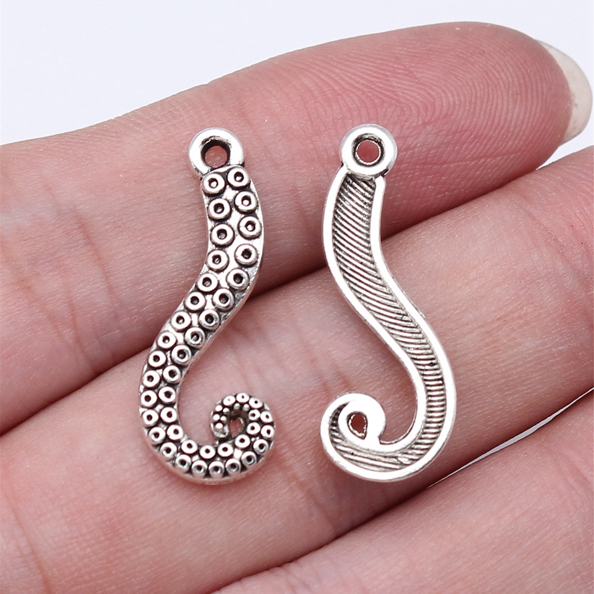 WYSIWYG 20pcs 26x10mm 4 Colors - Vintage Fashion Stores review and price