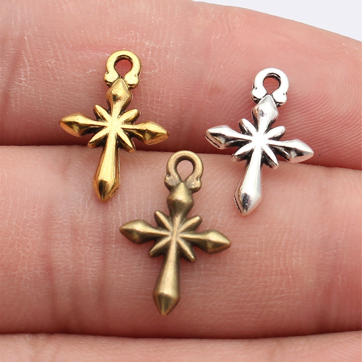WYSIWYG 40pcs 18x12mm 3 Colors - Vintage Fashion Stores review and price